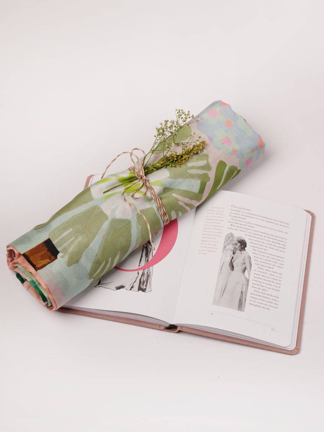 

Payal Singhal Women Floral Printed Scarf, Green