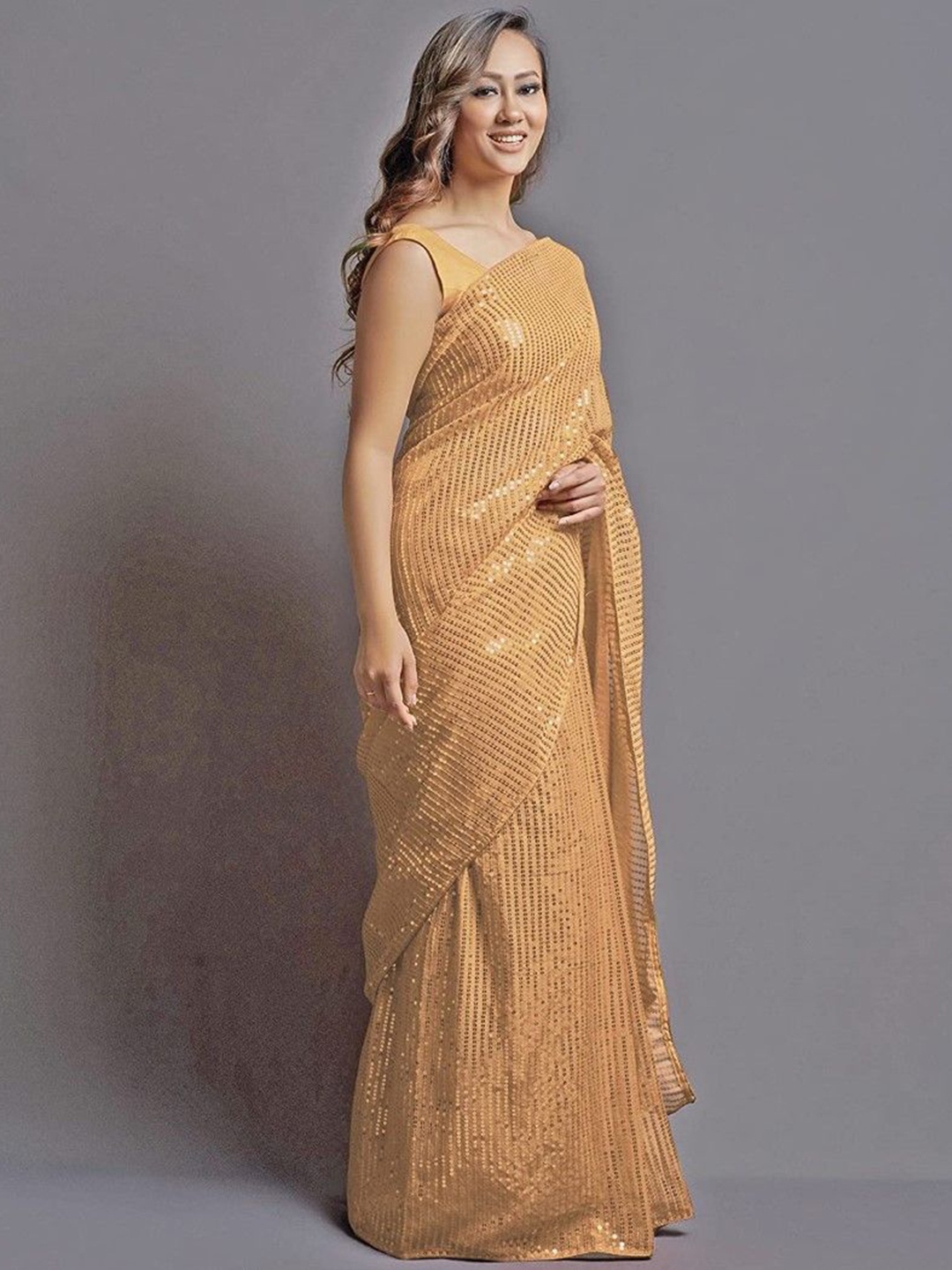 

CANIZZARO Embellished Sequinned Pure Georgette Saree, Cream