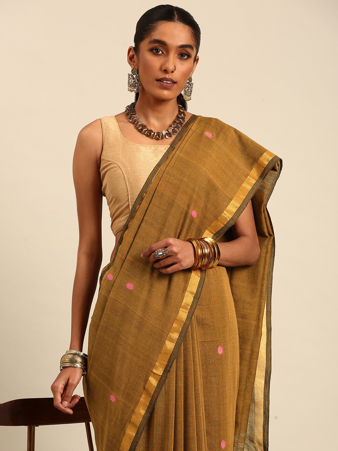 

Taavi Polka Dot Pure Cotton Jamdani Inspired Woven Legacy Saree, Brown