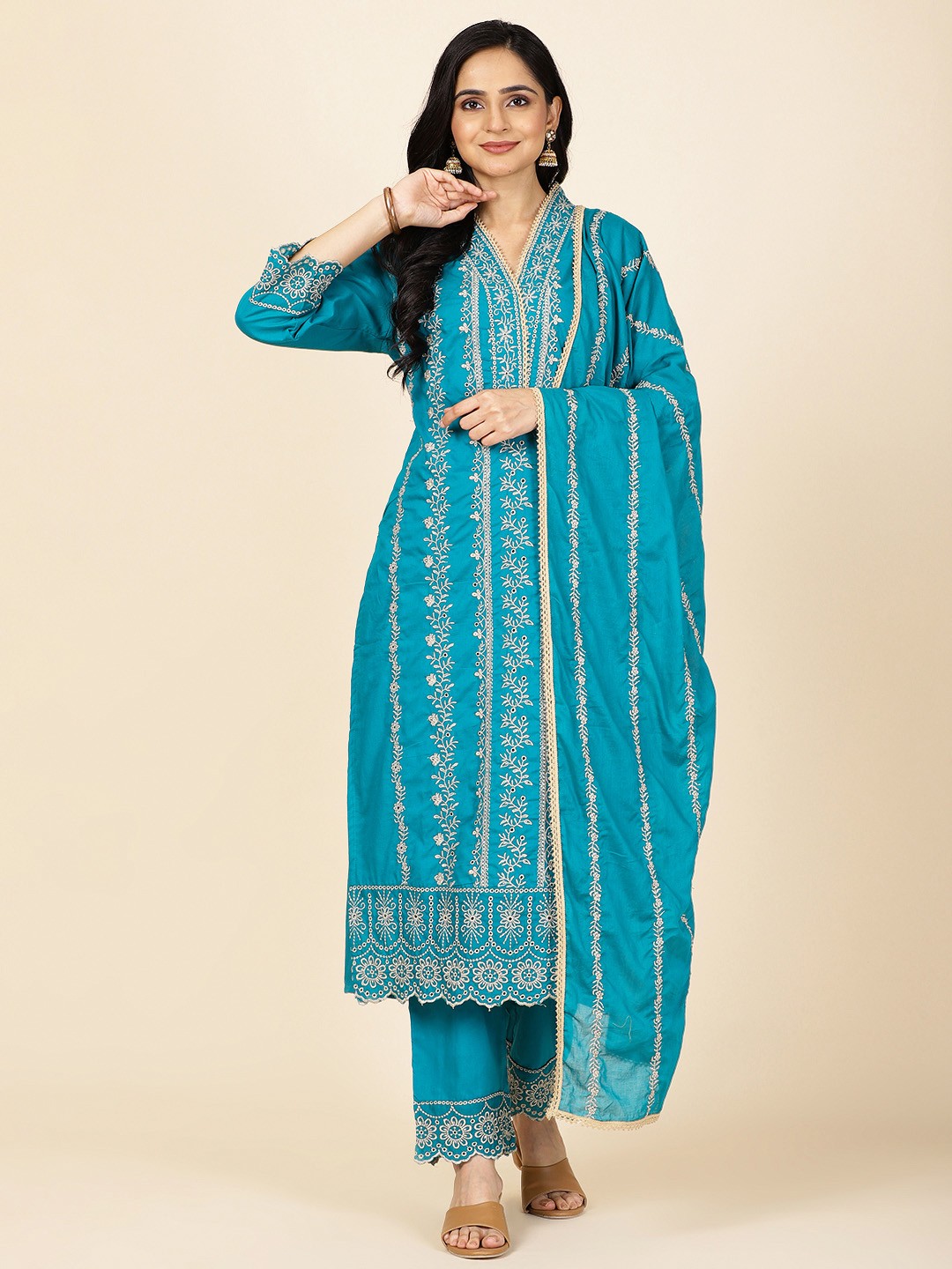 

Meena Bazaar Floral Embroidered Thread Work Straight Kurta With Trousers & Dupatta, Teal