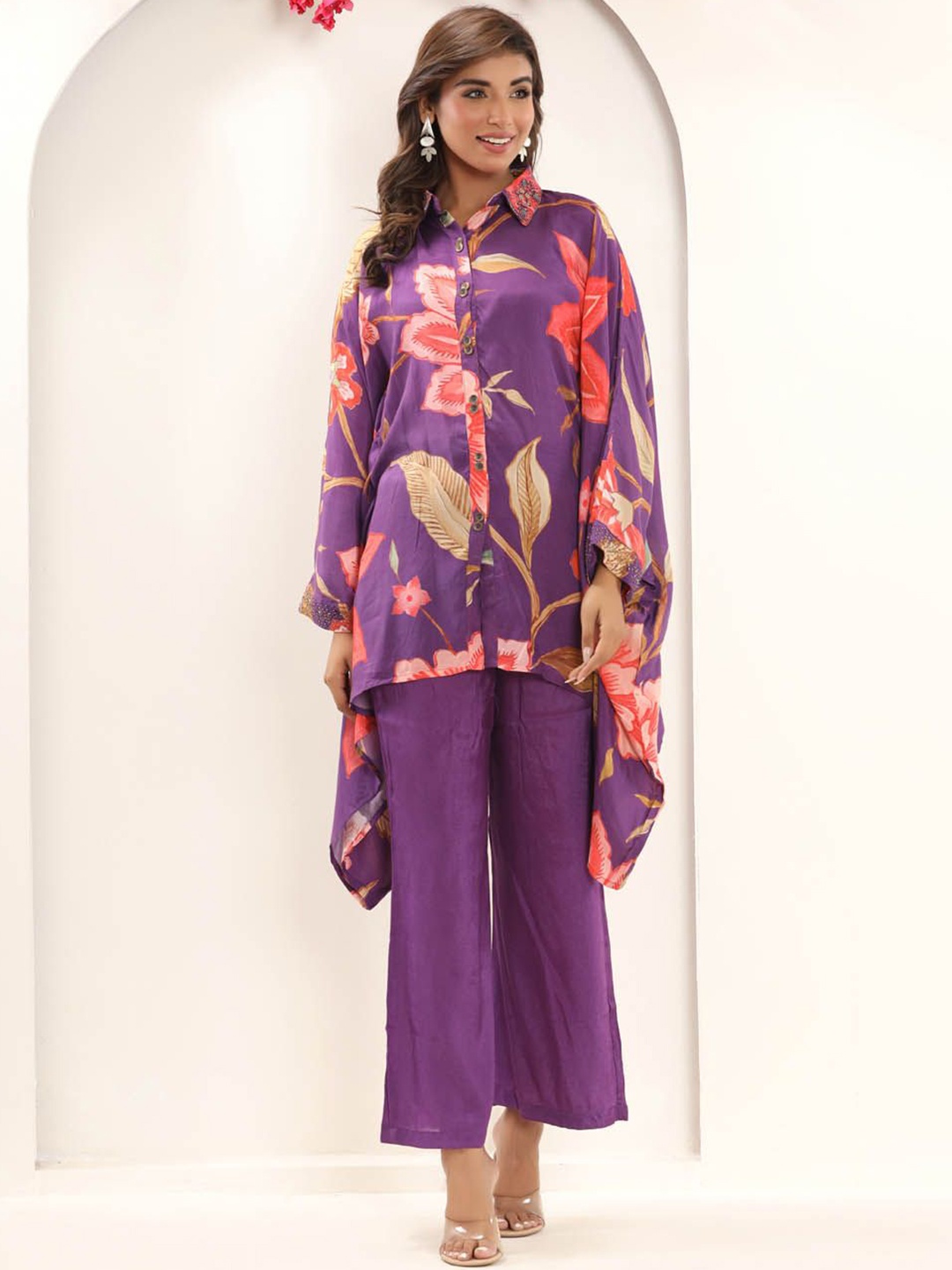 

Meena Bazaar Floral Printed Sequinned Kaftan Kurti With Palazzos, Purple