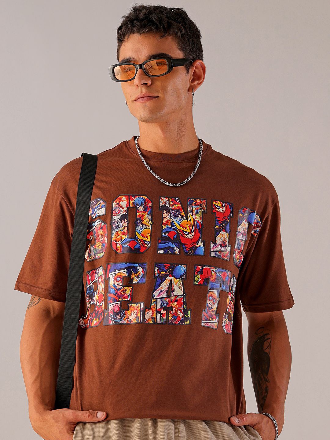 

The Indian Garage Co Men Graphic Printed Boxy Oversized Round Neck T-shirt, Brown