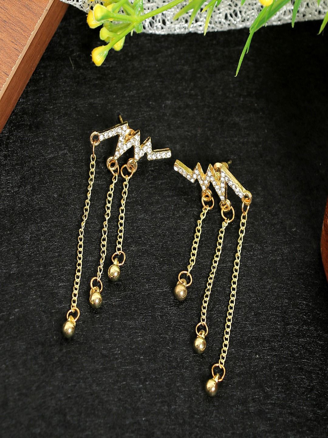 

UNIVERSITY TRENDZ Gold-Plated Contemporary Drop Earrings