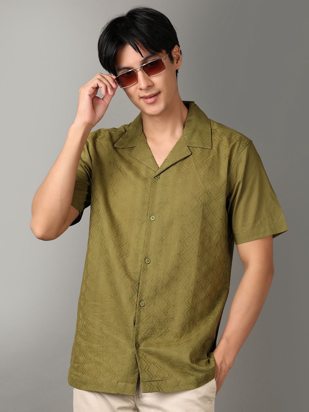 

V-Mart Men Classic Opaque Casual Shirt, Green