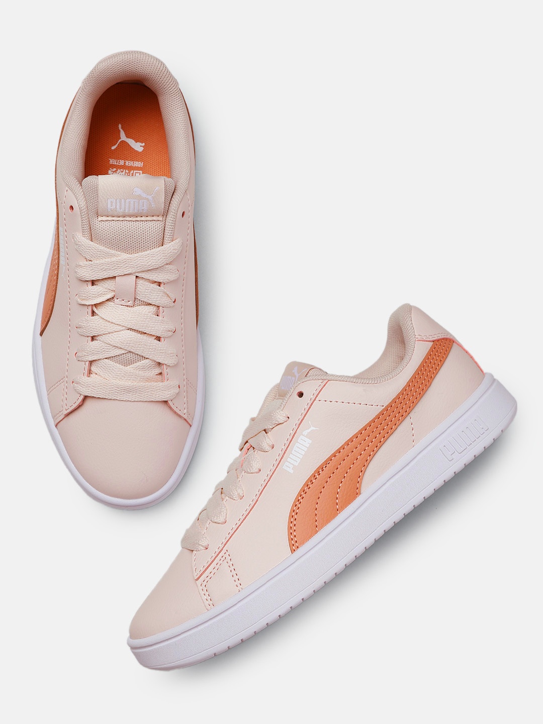 

Puma Unisex Rickie Classic Sneakers, Peach