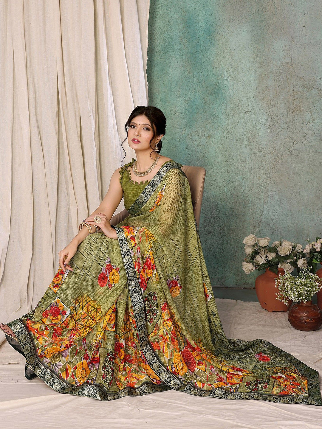 

KALINI Floral Printed Zari Saree, Green