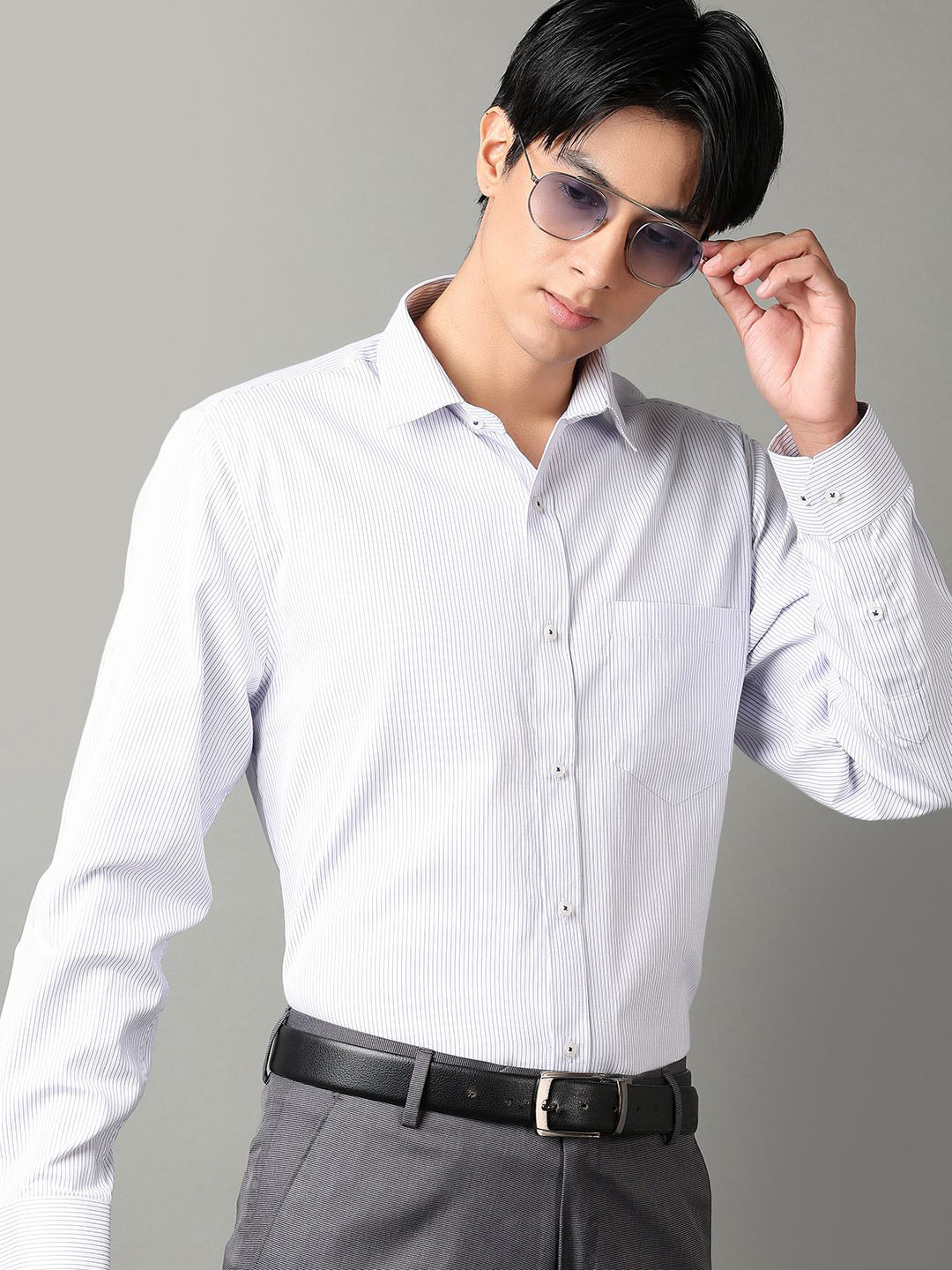 

J White by Vmart Men Striped Spread Collar Formal Shirt