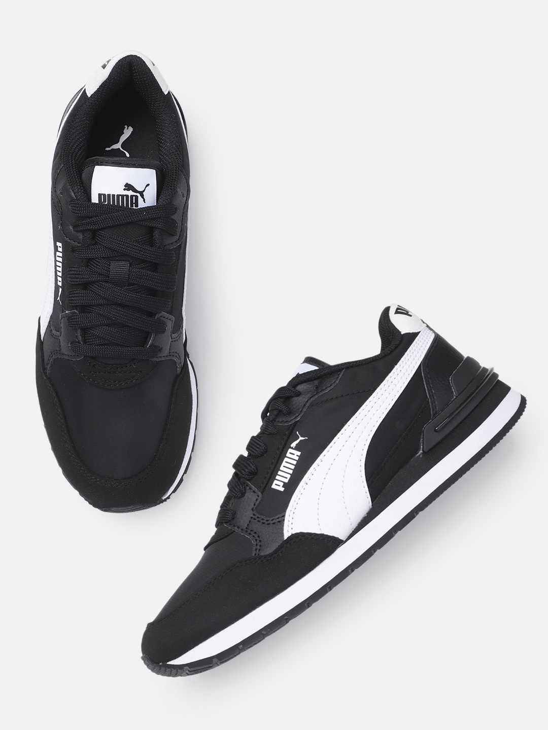 

Puma Unisex ST Runner v4 Sneakers, Black