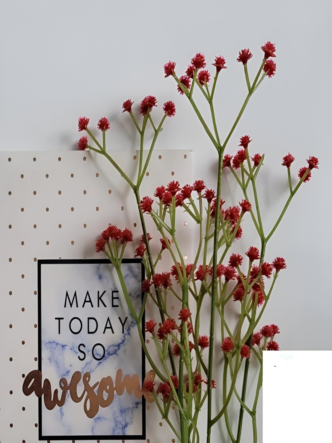 XERGY Red & Green 4 Pieces Gypsophilia Artificial Flowers