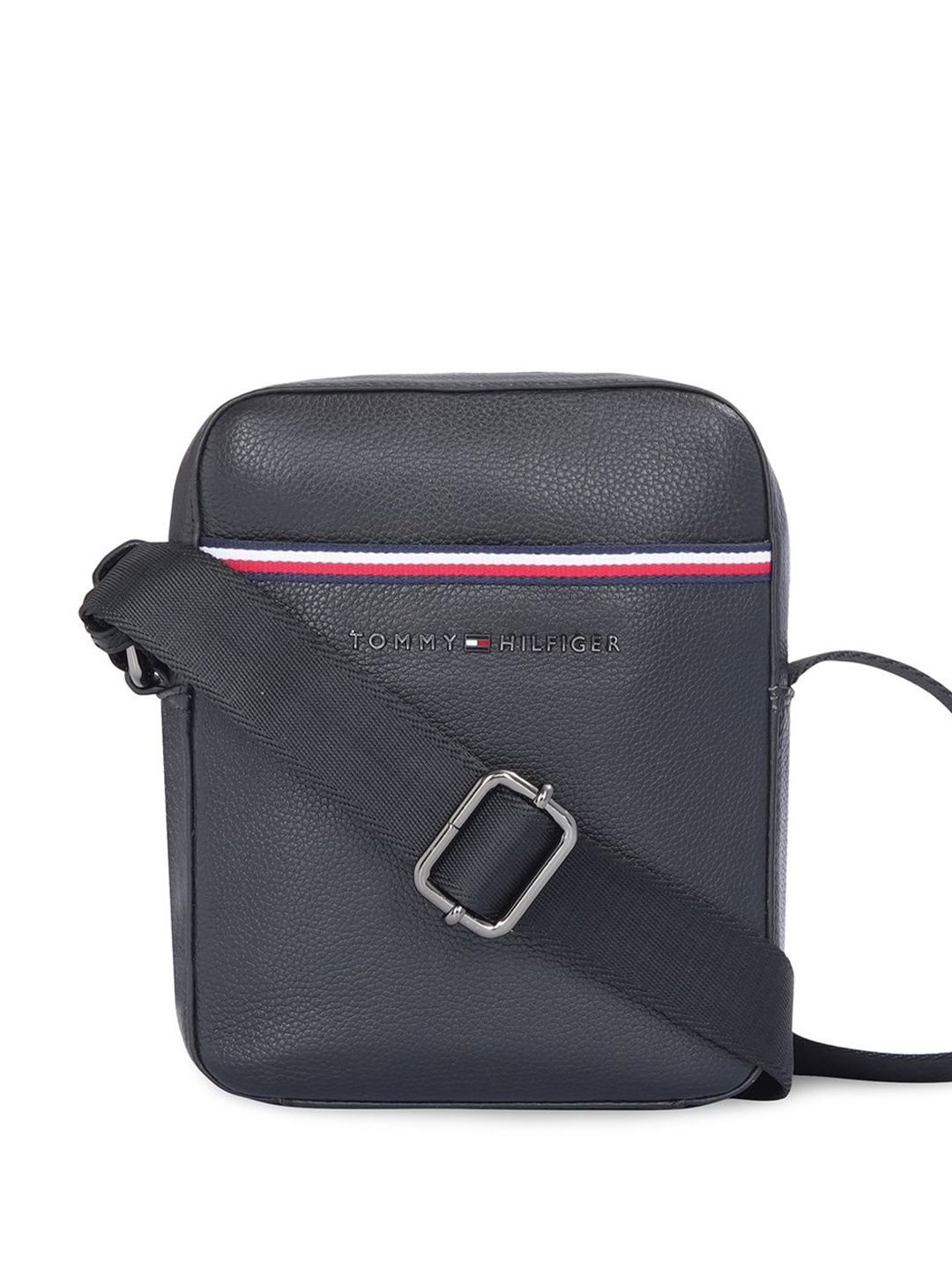 

Tommy Hilfiger Unisex Textured Leather Laptop Bag, Black