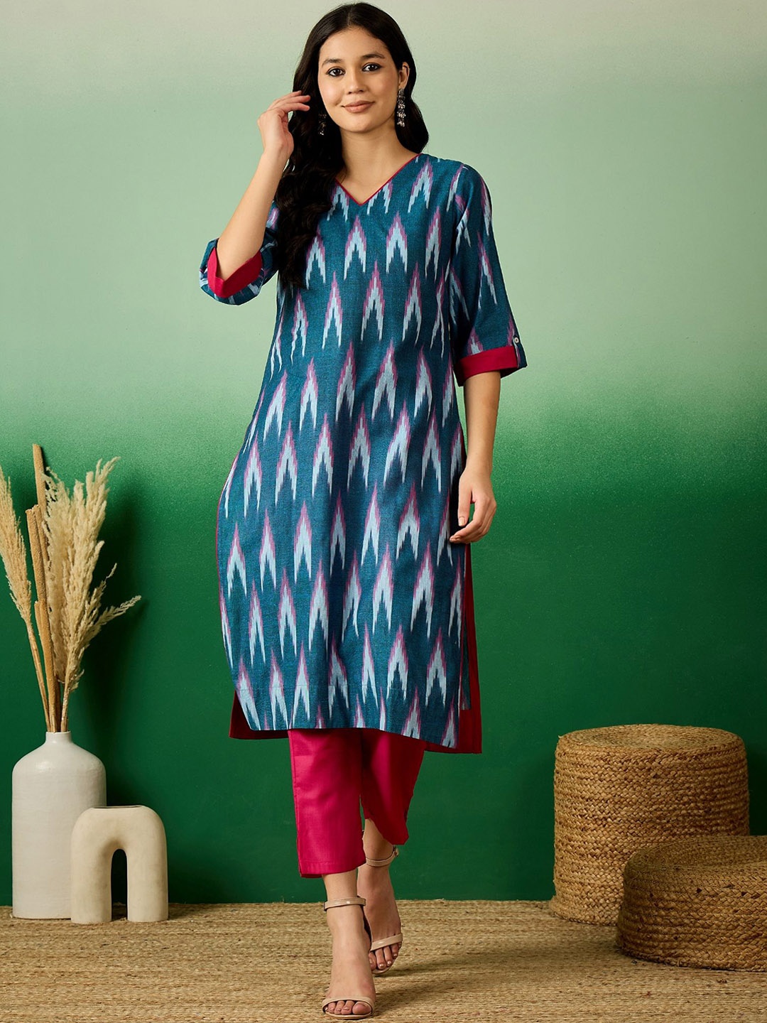 

Sangria Navy Blue Ikkat Printed Roll-Up Sleeves V-Neck Pure Cotton Straight Kurtas