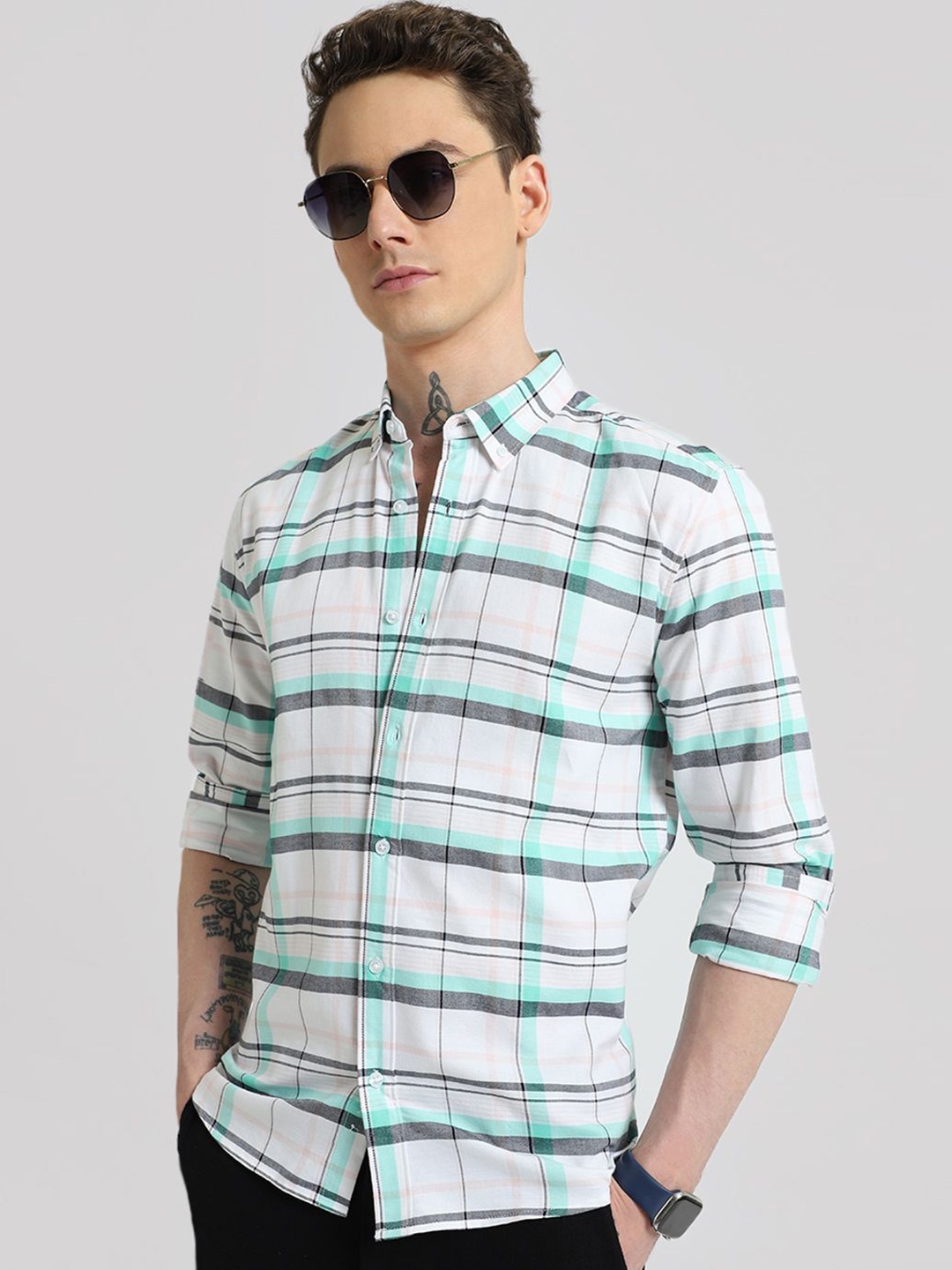 

Banana Club Men Classic Checked Casual Shirt, Green