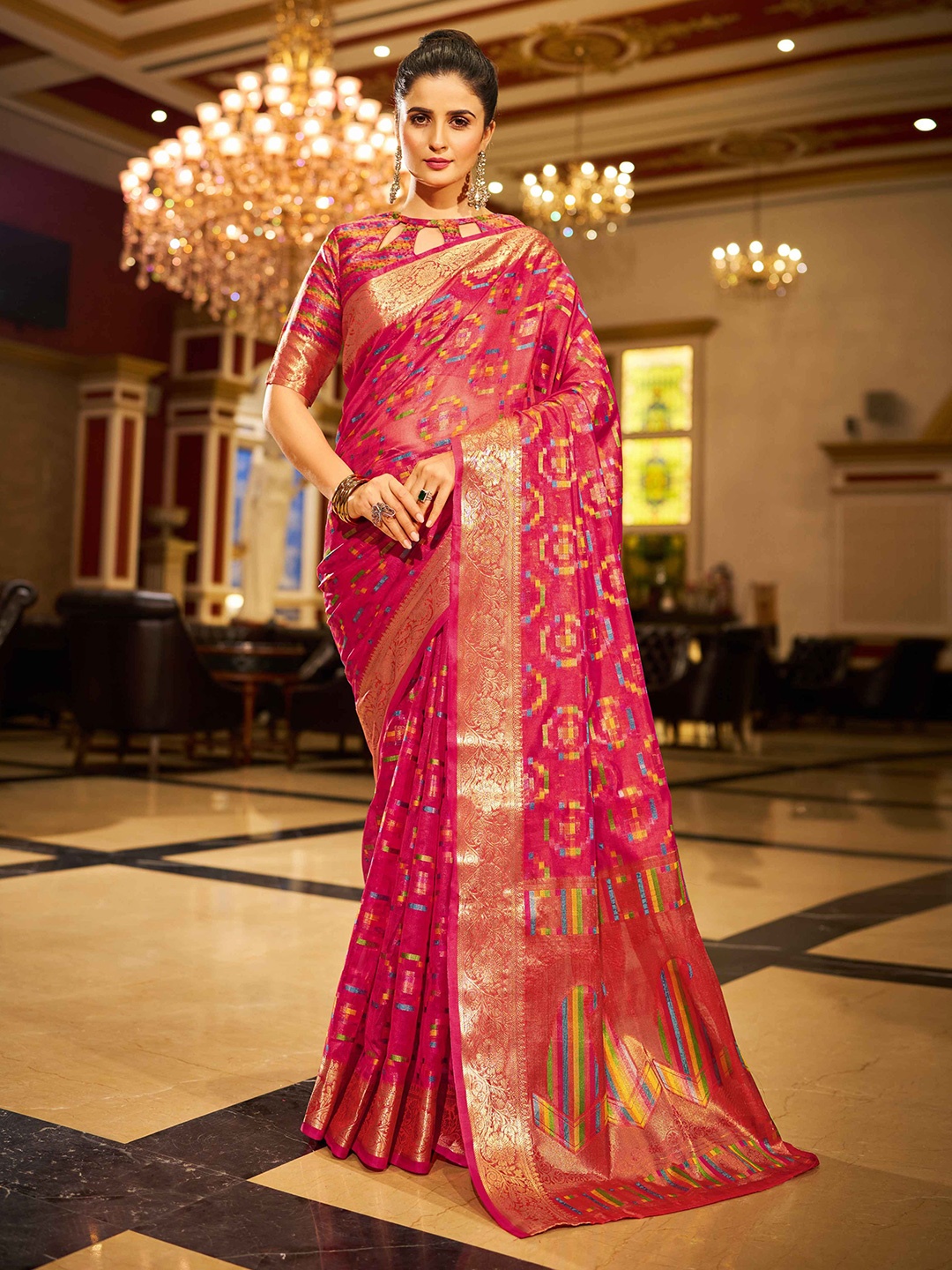 

KALINI Woven Design Organza Saree, Pink