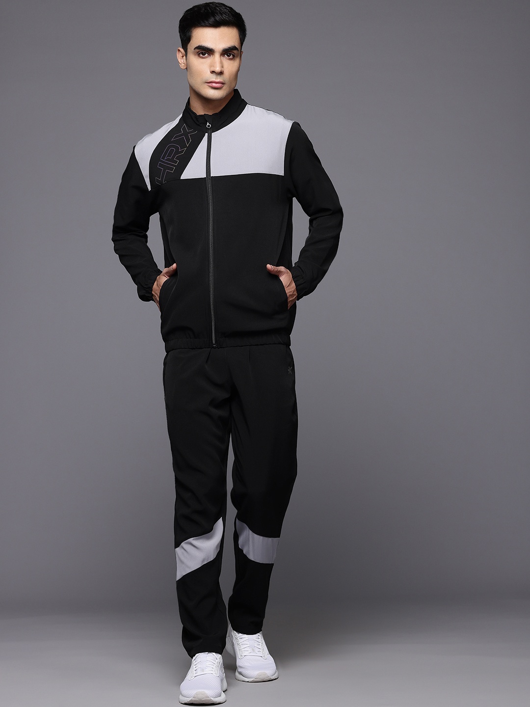 

HRX by Hrithik Roshan Men Rapid-Dry Colourblocked Running Tracksuit, Black