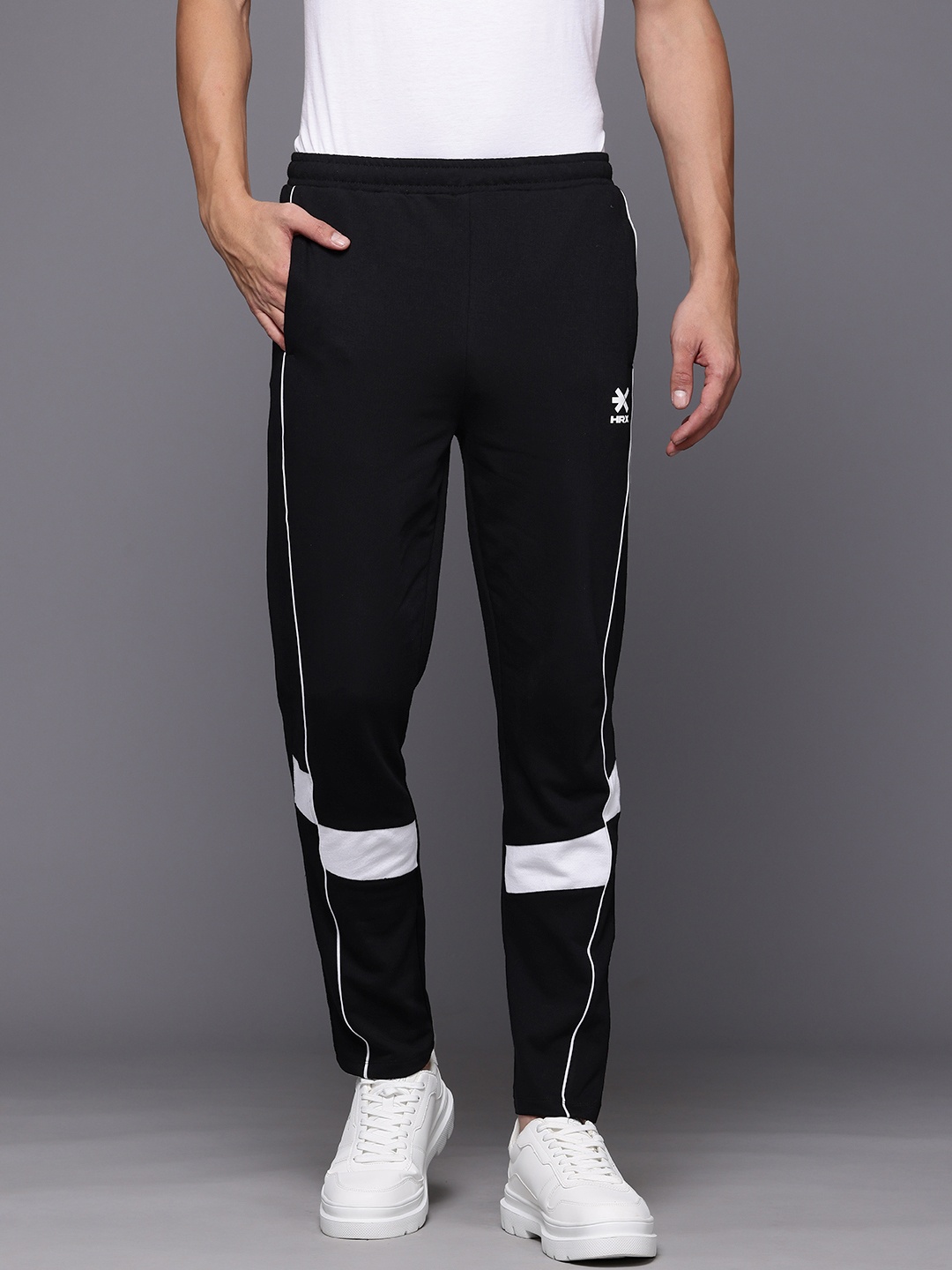 

HRX by Hrithik Roshan Men Lifestyle Track Pants, Black