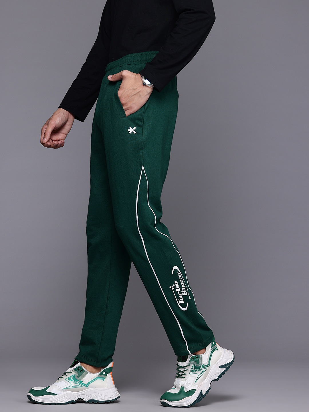 

HRX by Hrithik Roshan Men Lifestyle Track Pants, Green