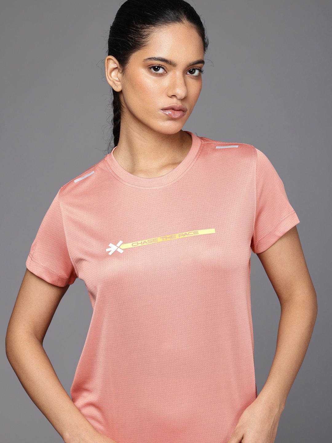 

HRX by Hrithik Roshan Typography Printed Rapid-Dry Running T-shirt, Rose