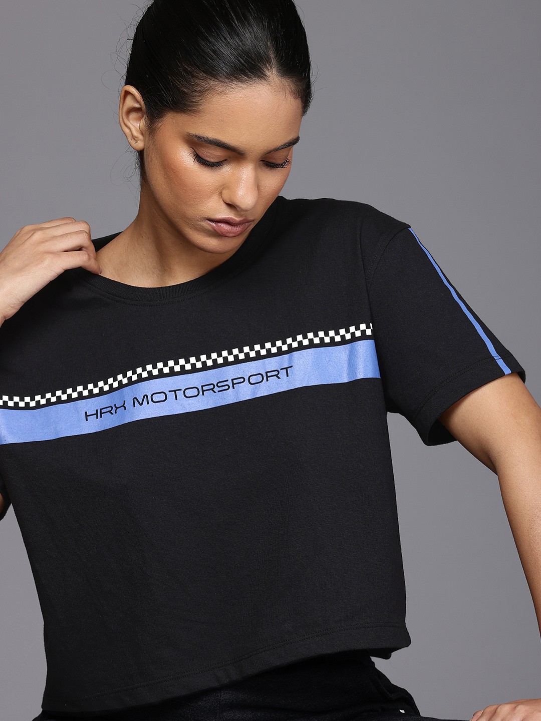 

HRX by Hrithik Roshan Striped Drop-Shoulder Sleeves Lifestyle T-shirt, Black