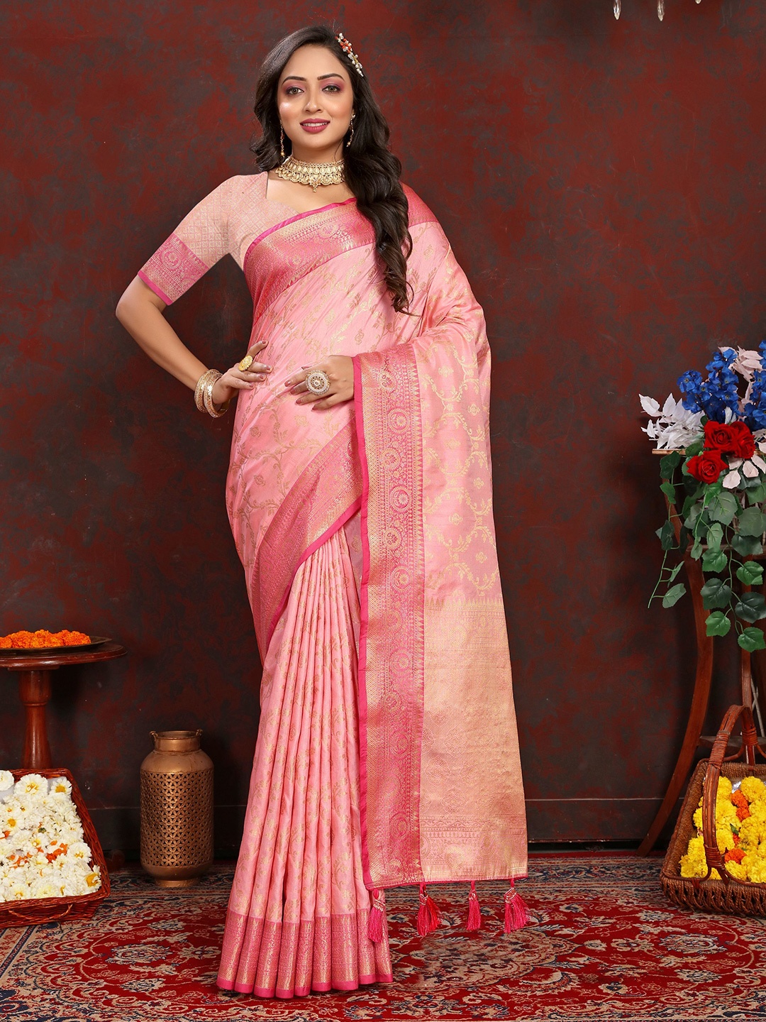 

Upalksh Woven Design Zari Banarasi Saree, Pink