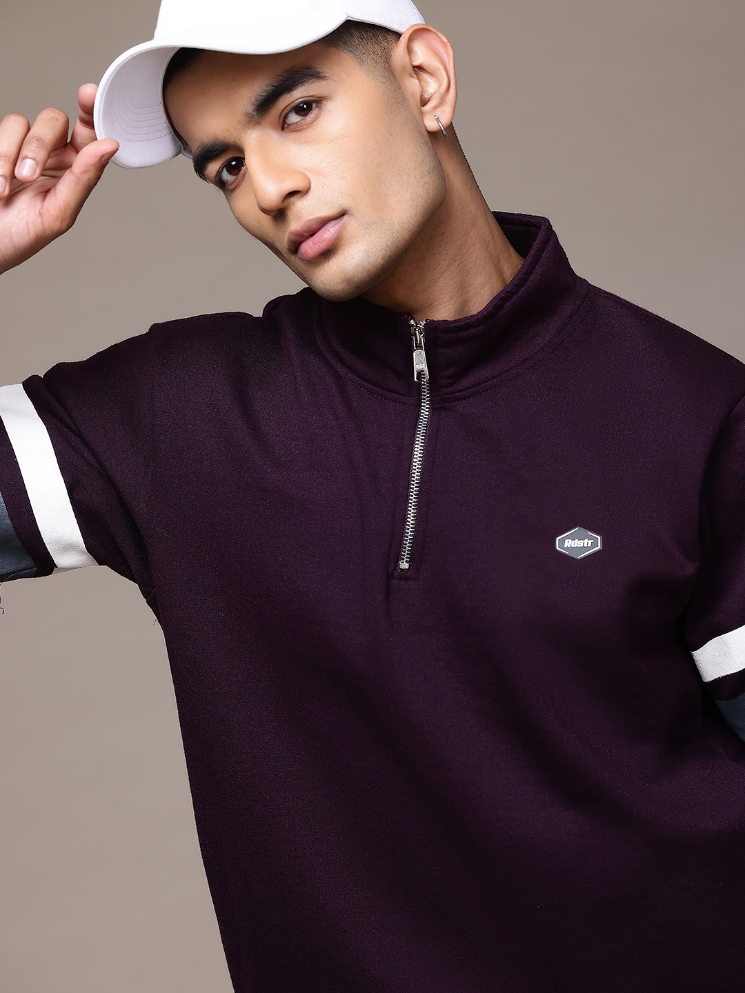 

The Roadster Lifestyle Co. Mock Collar Relaxed Fit Sweatshirt, Burgundy