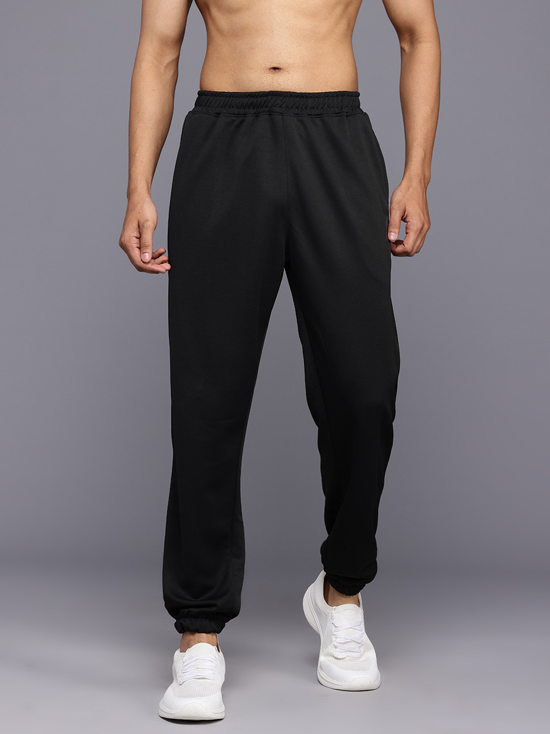 

HRX by Hrithik Roshan Men Rapid-Dry Training Joggers, Black