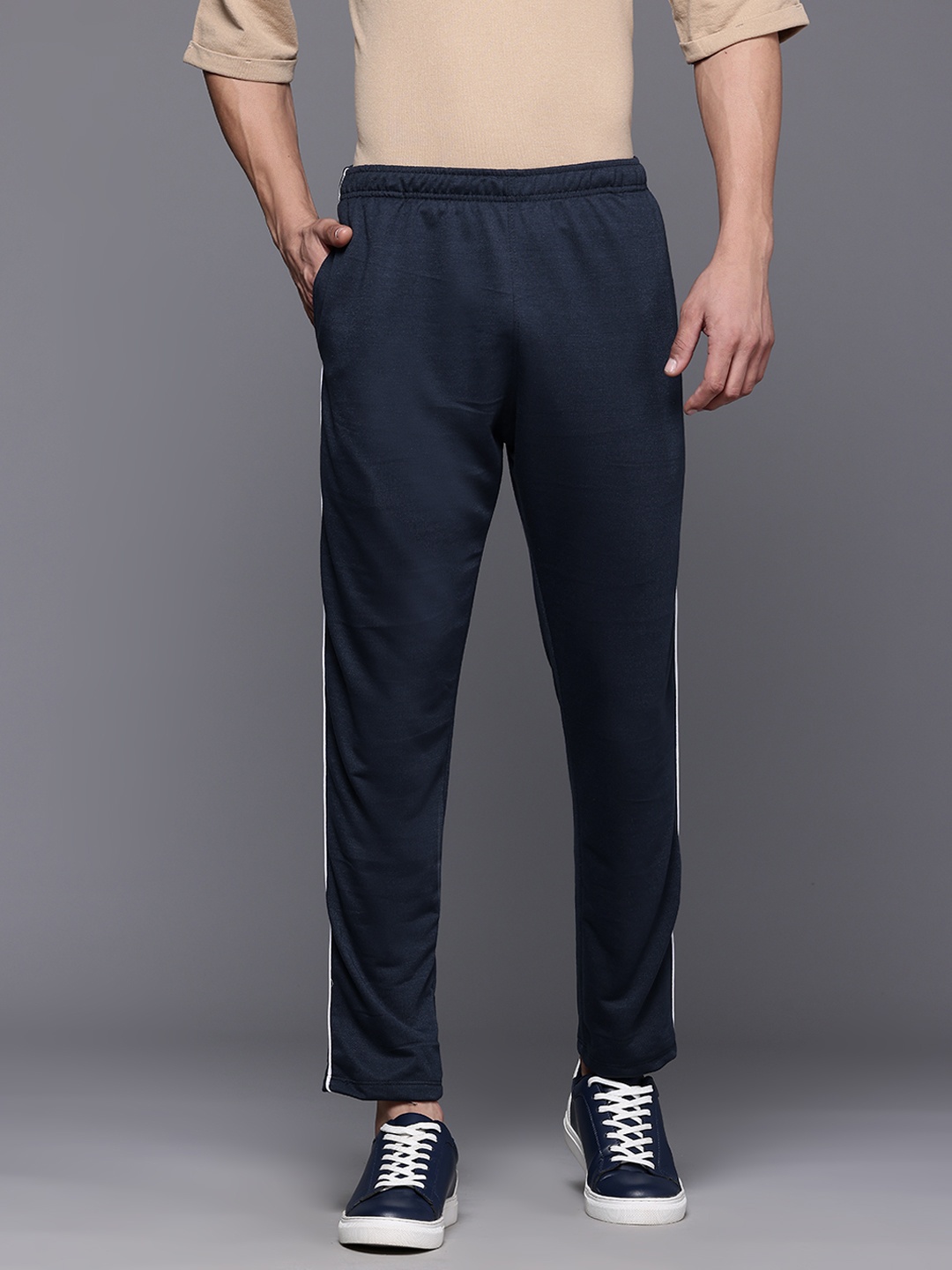 

HRX by Hrithik Roshan Men Lifestyle Track Pants, Navy blue