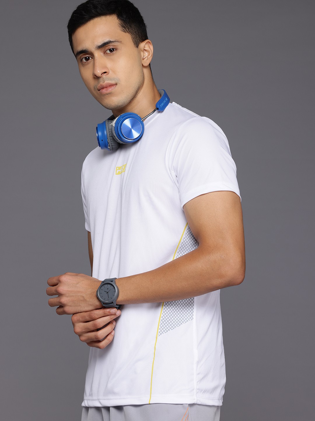 

HRX by Hrithik Roshan Regular Fit Short Sleeves T-Shirt, White