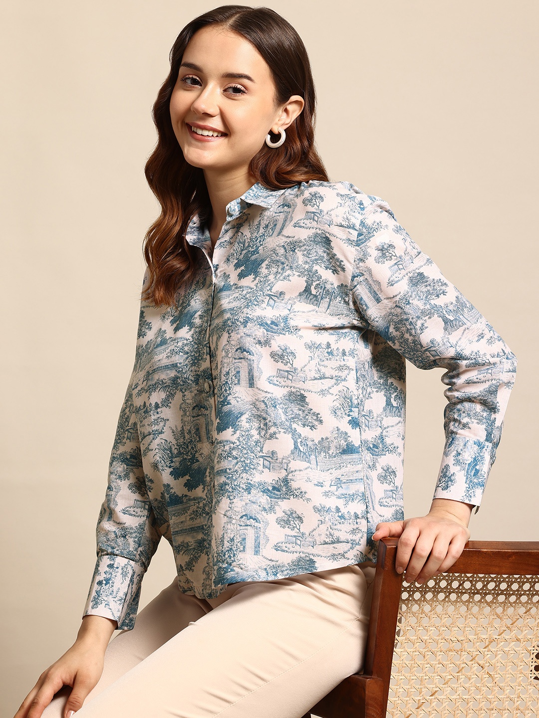 

Mast & Harbour Conversational Printed Casual Shirt, Blue