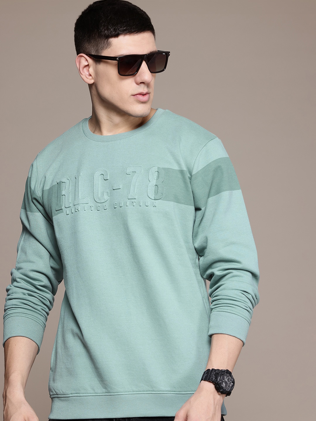 

The Roadster Lifestyle Co. Embossed Sweatshirt, Green