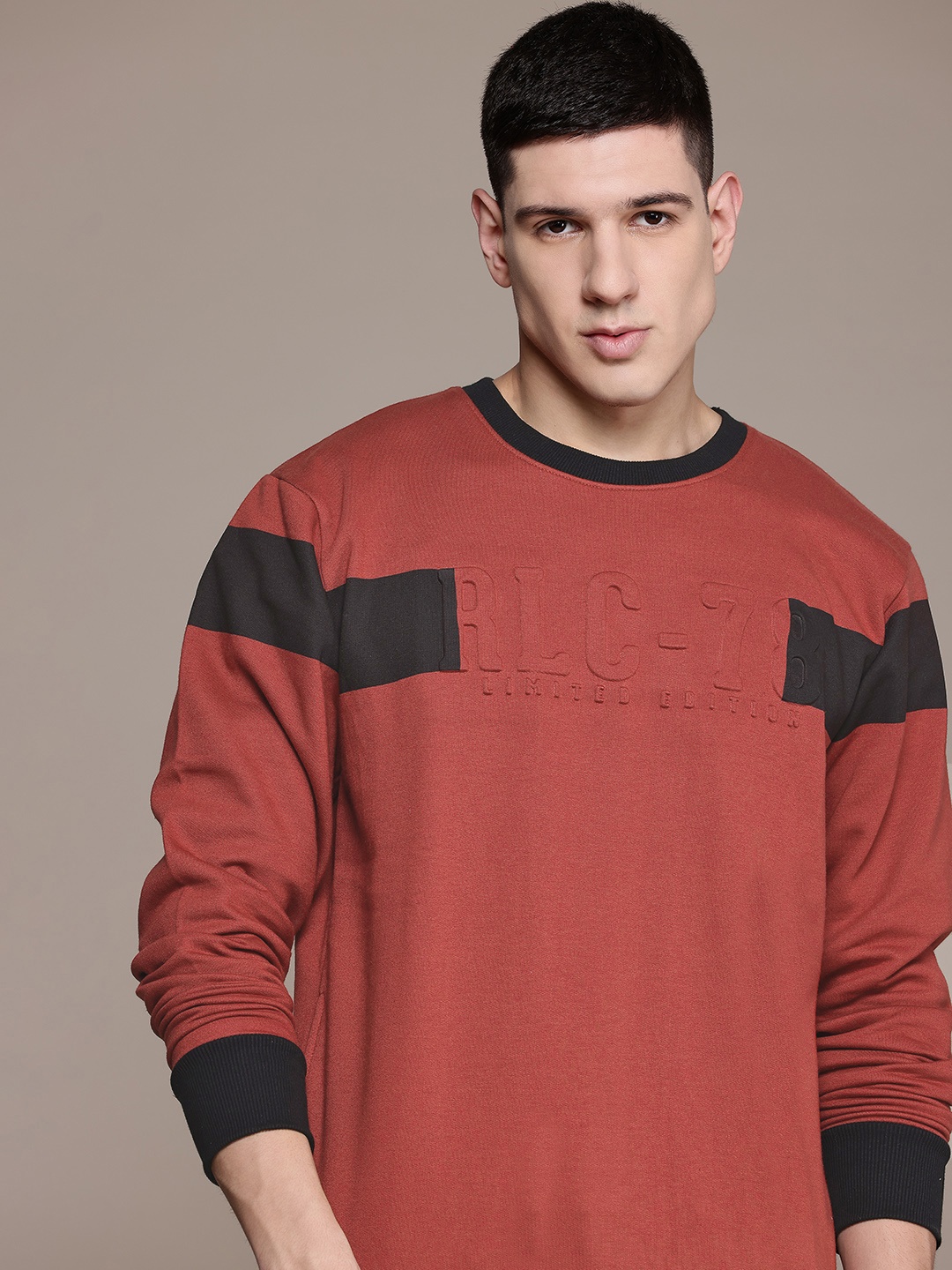 

The Roadster Lifestyle Co. Embossed Sweatshirt, Rust