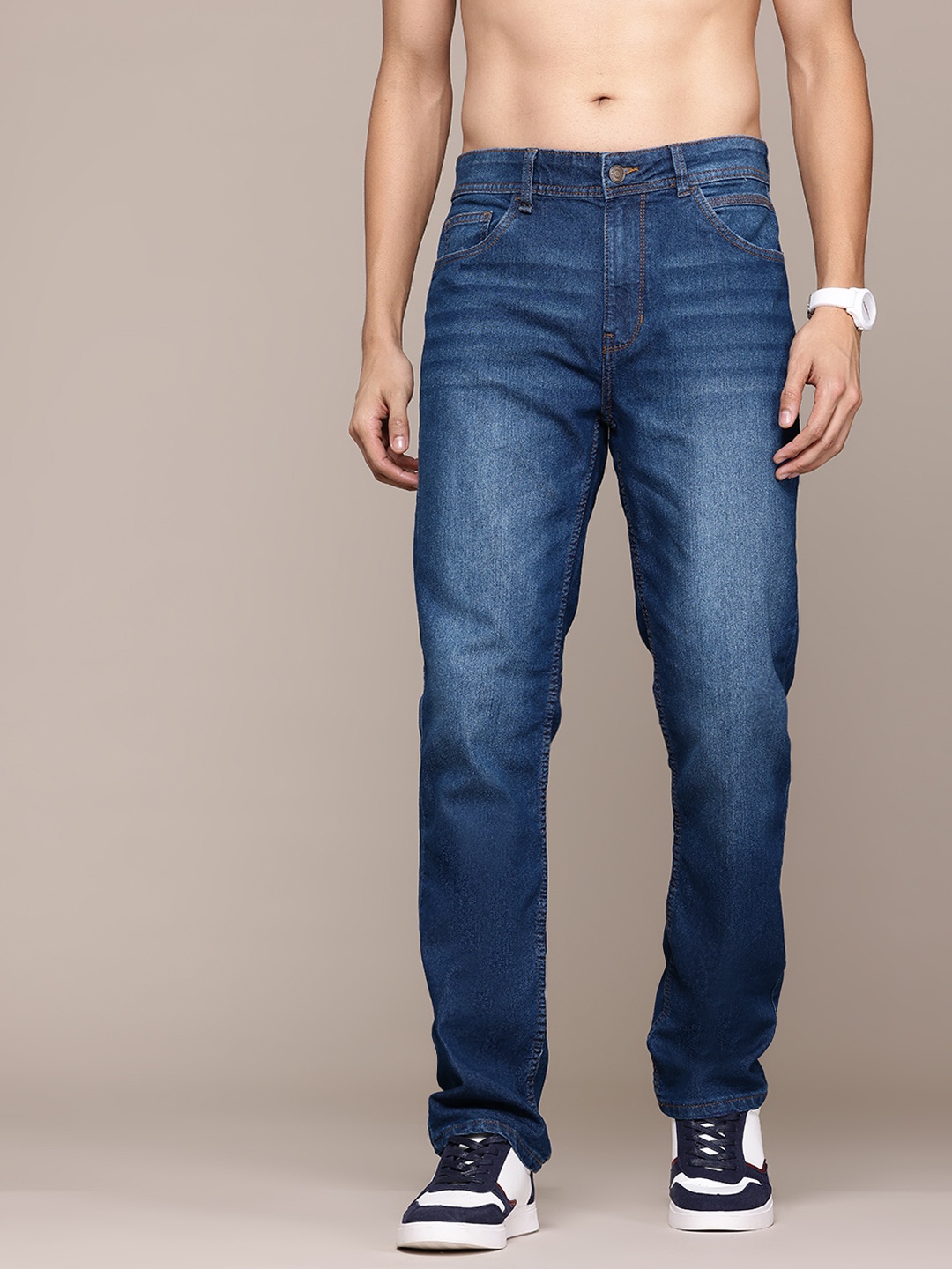 

The Roadster Life Co. Men Regular Fit Stretchable Jeans, Blue