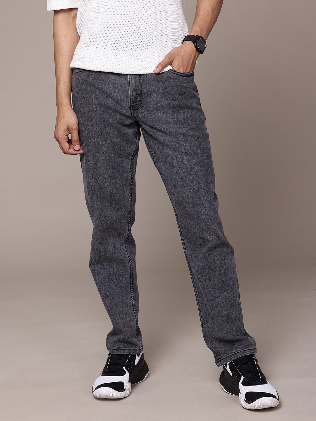 

The Roadster Lifestyle Co. Straight Fit Stretchable Jeans, Charcoal
