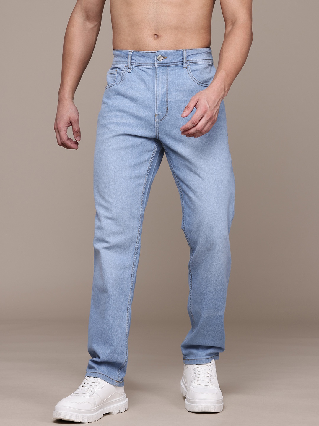 

The Roadster Lifestyle Co. Men Lean Relaxed Fit Stretchable Jeans, Blue