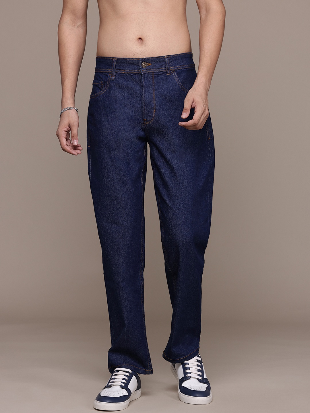 

The Roadster Lifestyle Co. Men Relaxed Fit Jeans, Navy blue