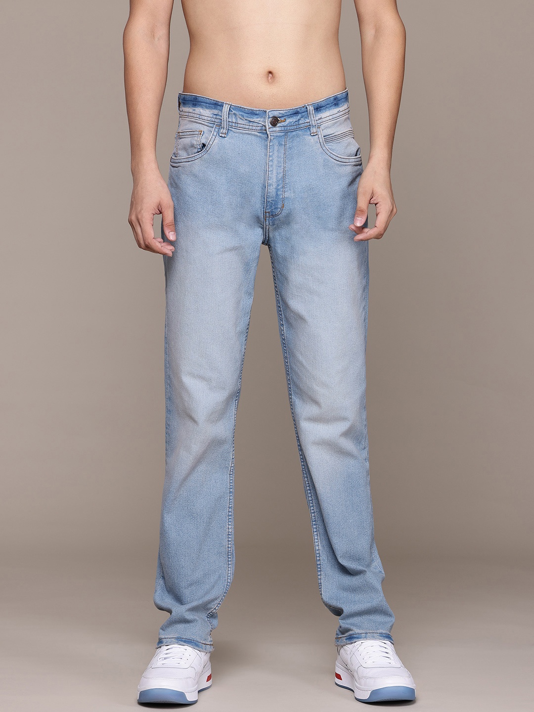 

The Roadster Lifestyle Co. Men Regular Fit Stretchable Jeans, Blue