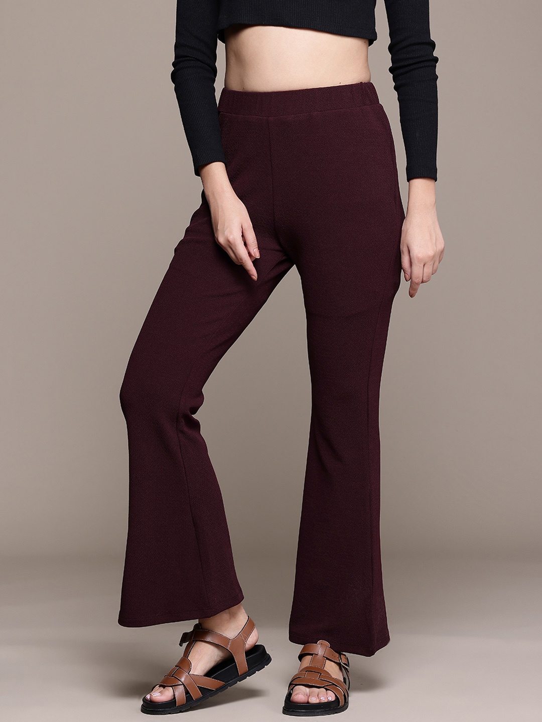 

Roadster Women Flared Trousers, Burgundy