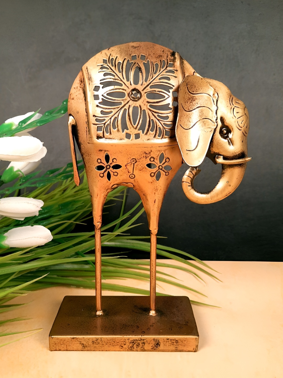 

apka mart Copper-Toned Elephant Design Metal Candle Holder