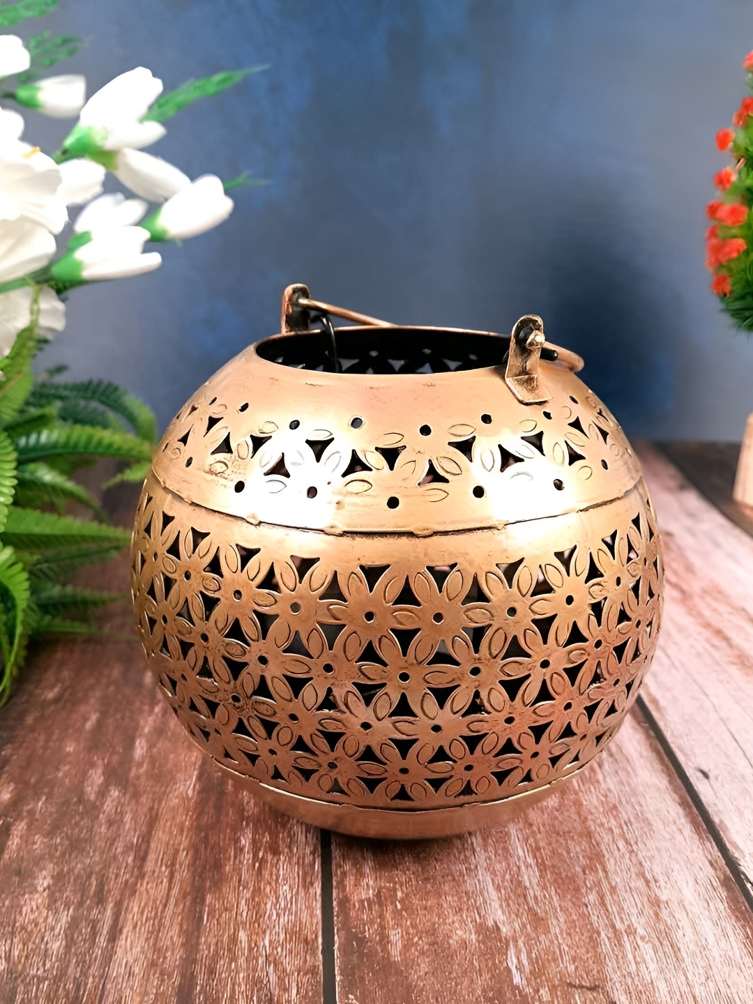 

apka mart Copper-Toned Textured Metal Candle Holder