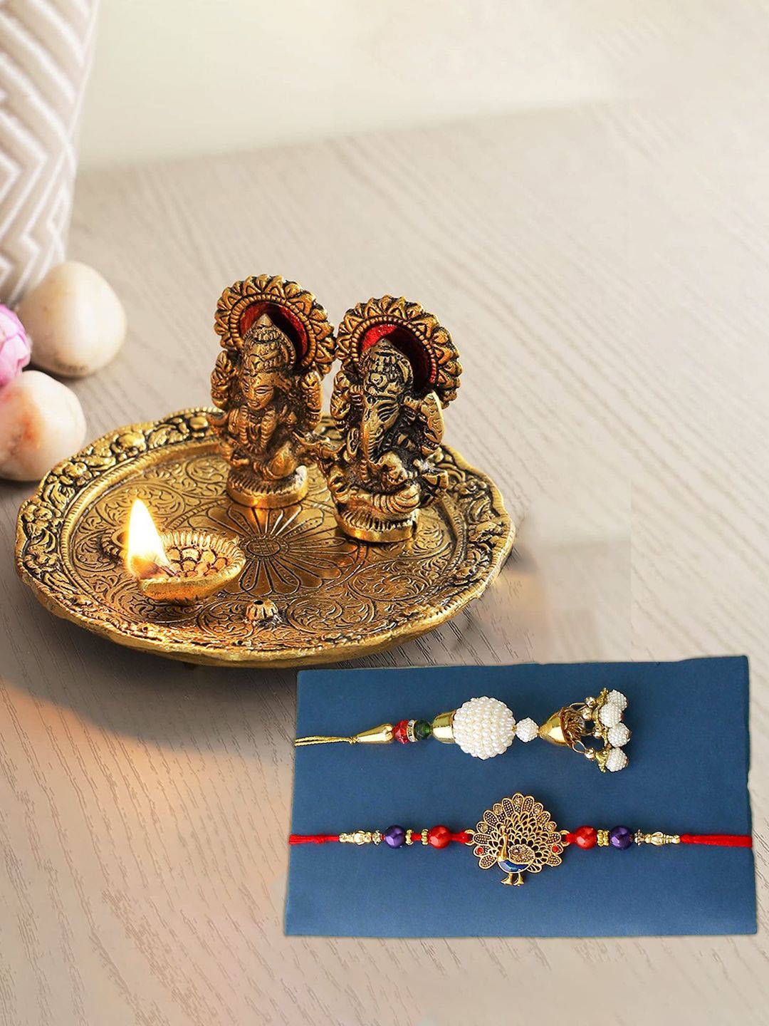 

CraftVatika Set Of 3 Rakhis with Pooja Thali & Greetings Card with Roli Chawal, Red