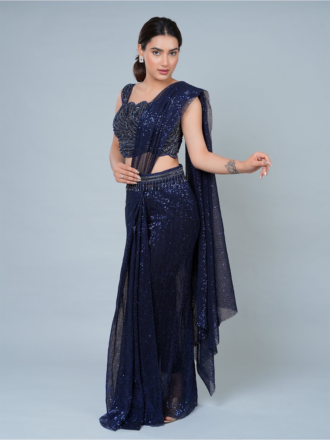 

ALIYANA Embellished Sequinned Net Ready to Wear Saree, Navy blue