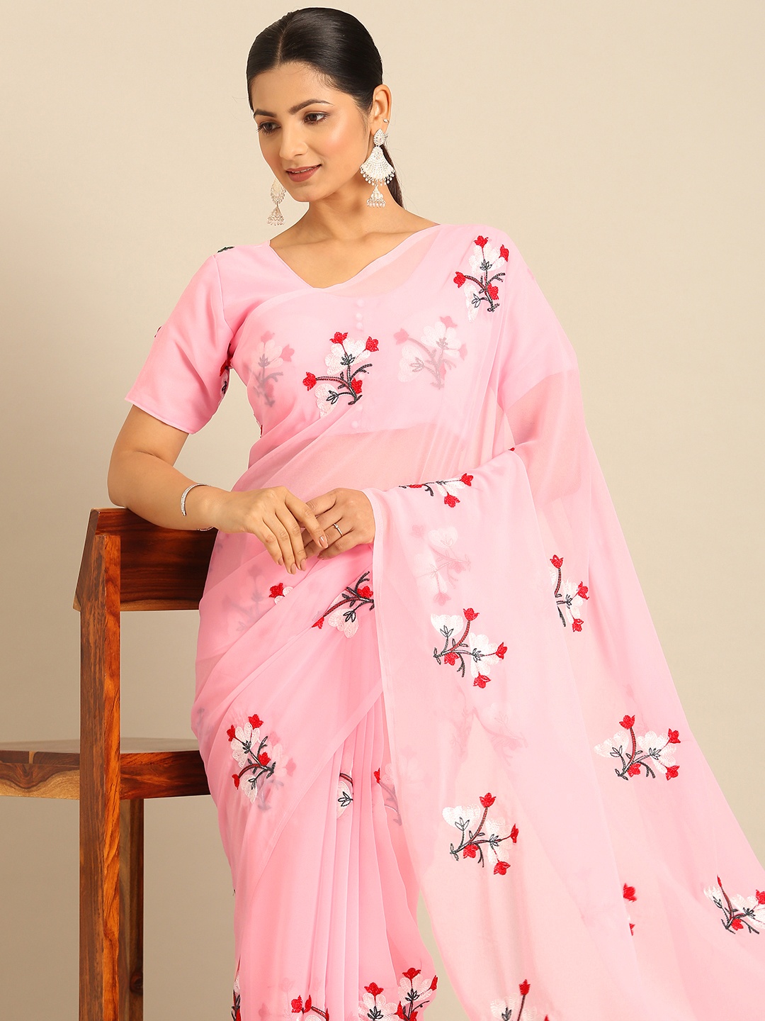 

Ironic Creation Floral Embroidered Pure Georgette Saree, Pink