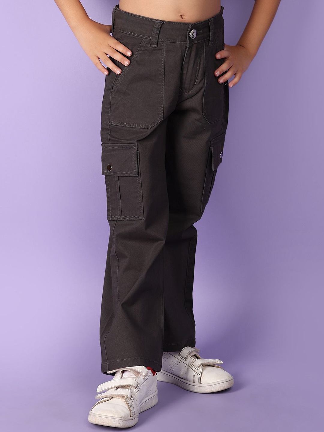 

V-Mart Girls Mid-Rise Regular Fit Cargos Trousers, Grey