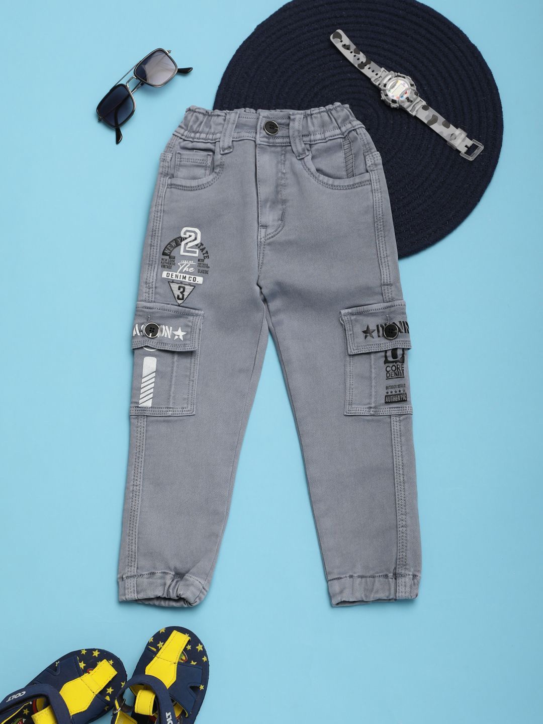 

V-Mart Boys Cargo Trousers, Grey