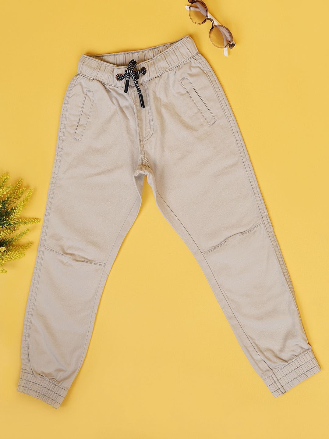 

V-Mart Boys Joggers Trousers, Beige