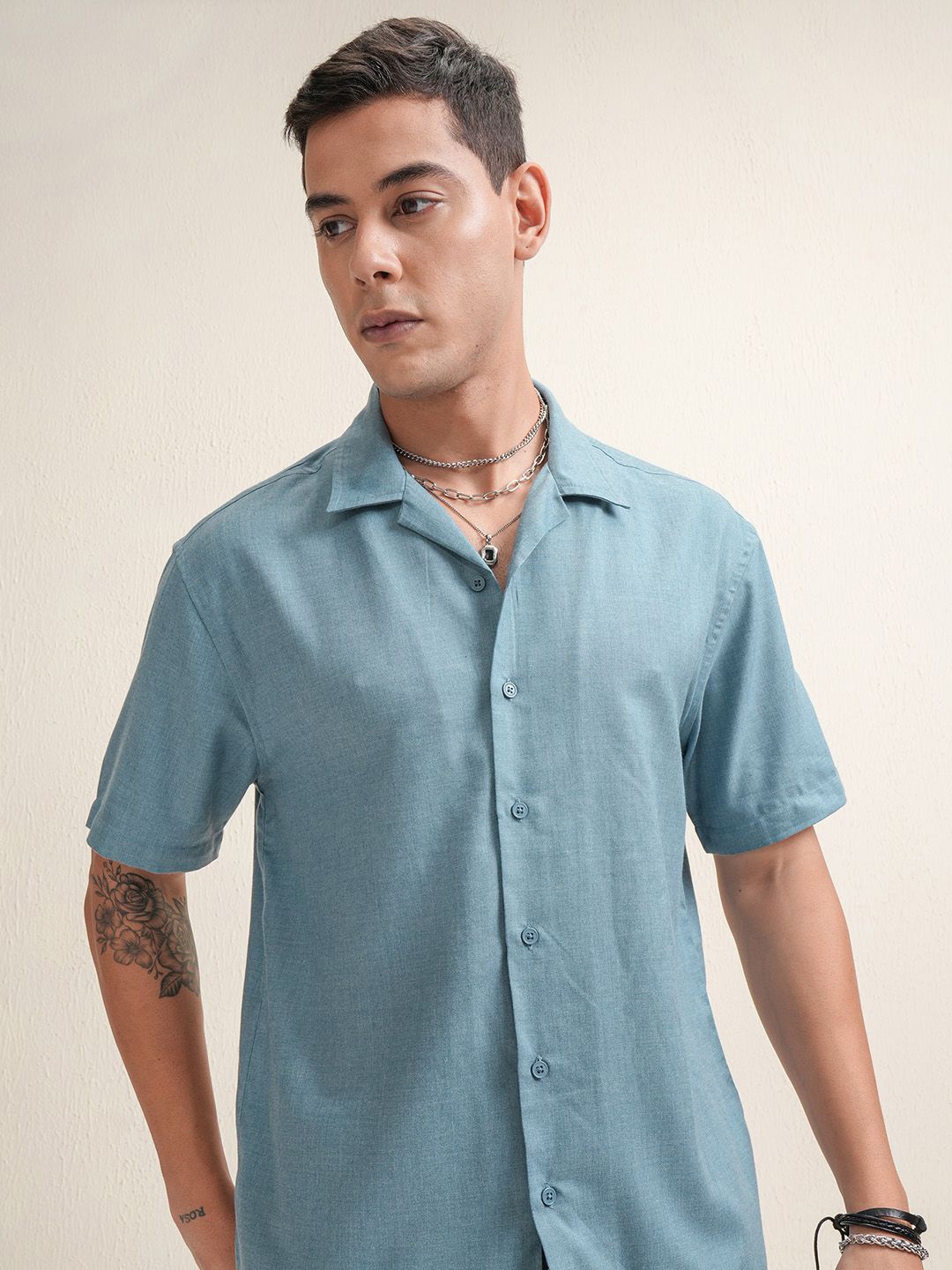 

LOCOMOTIVE Premium Men Dobby Textured Cuban Collar Relaxed Fit Casual Shirt, Blue