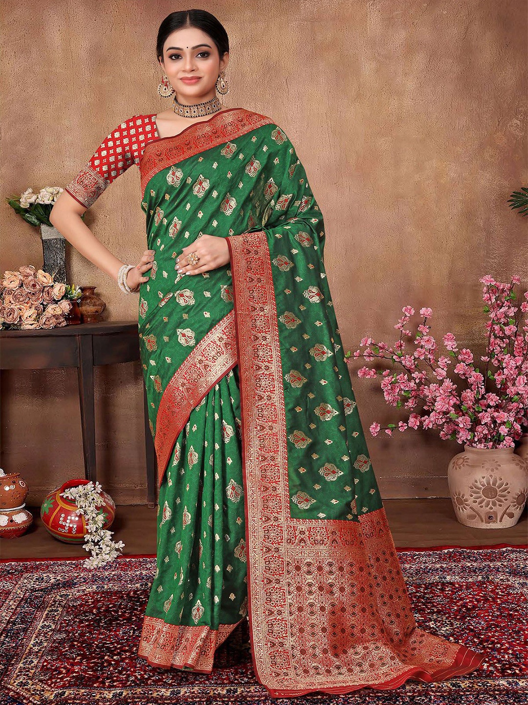 

ODETTE Woven Design Zari Banarasi Saree, Green