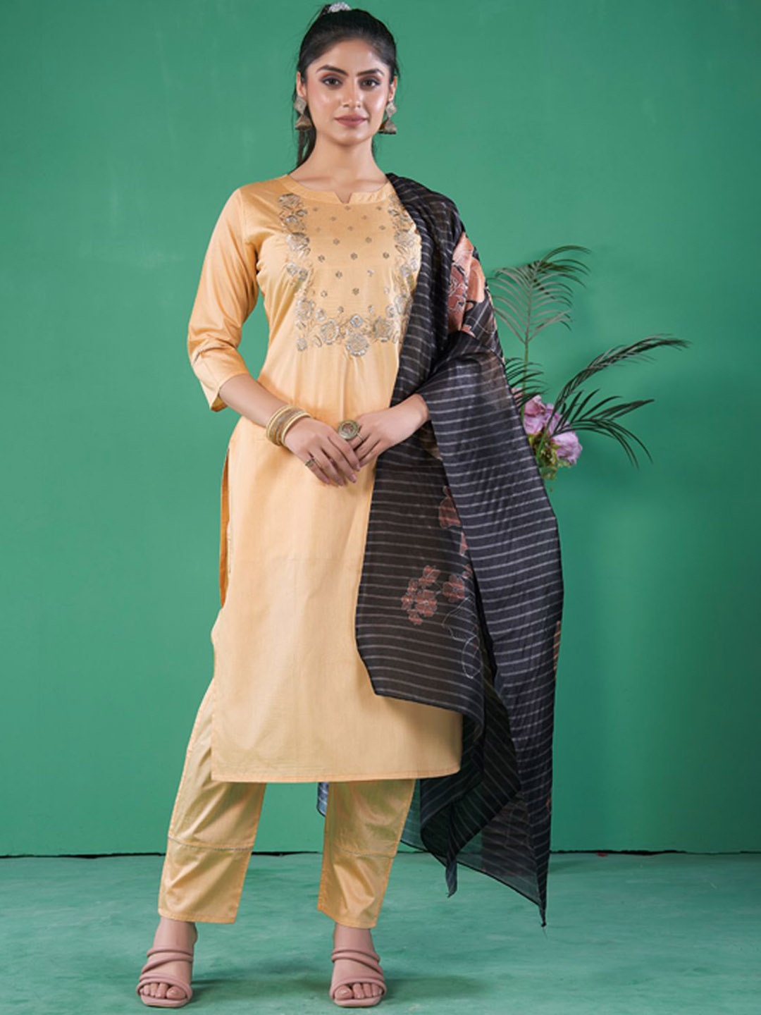 

MINGORA Embroidered Sequinned Kurta With Trousers & Dupatta, Gold