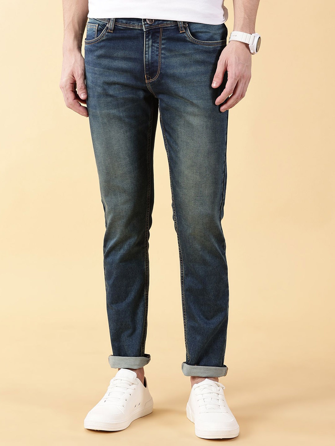 

VALEN CLUB Men Slim Fit Light Fade Clean Look Cotton Jeans, Blue
