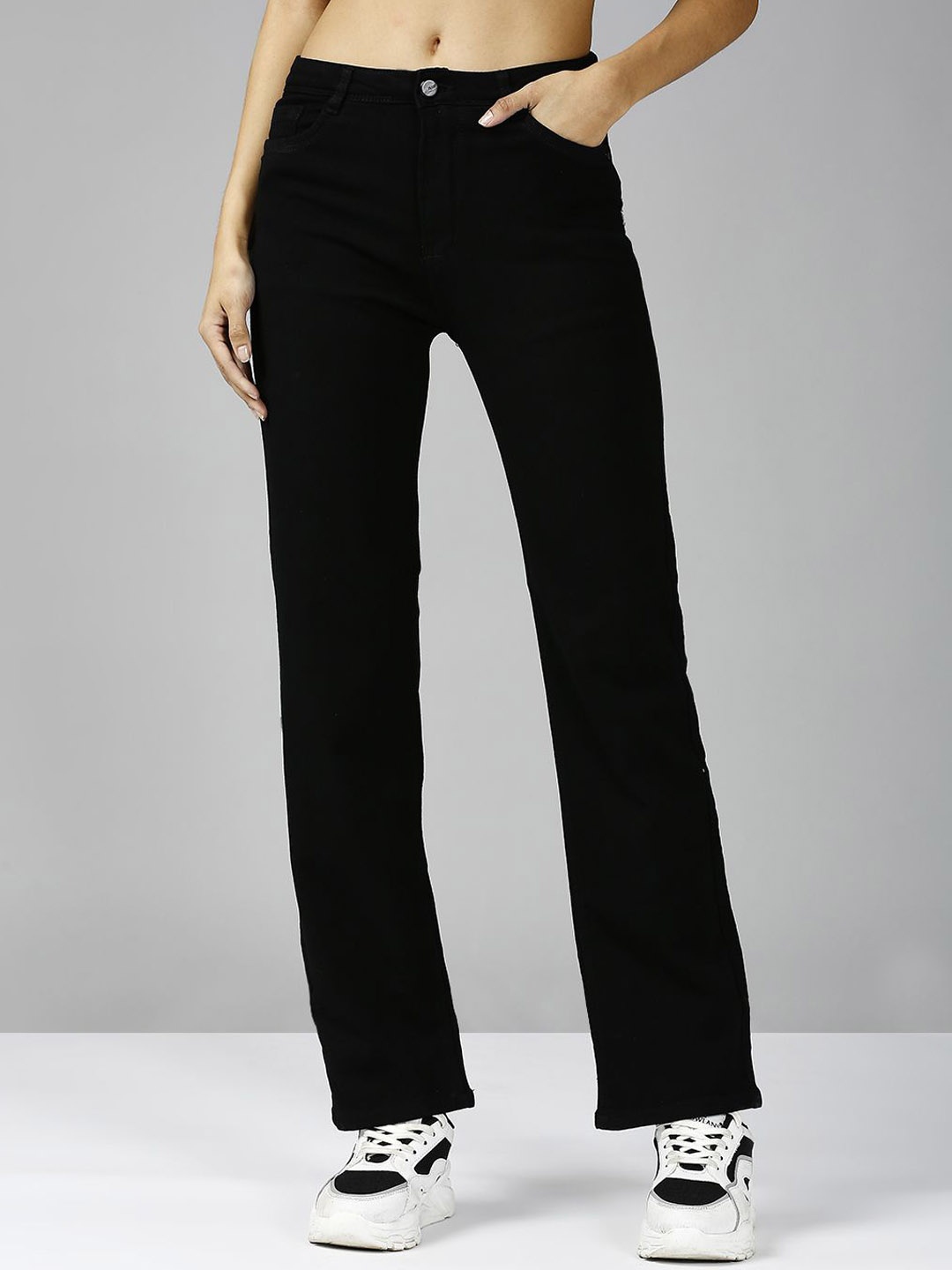 

The Roadster Lifestyle Co. Women Black Comfort High Rise Straight-Fit No Fade Jeans