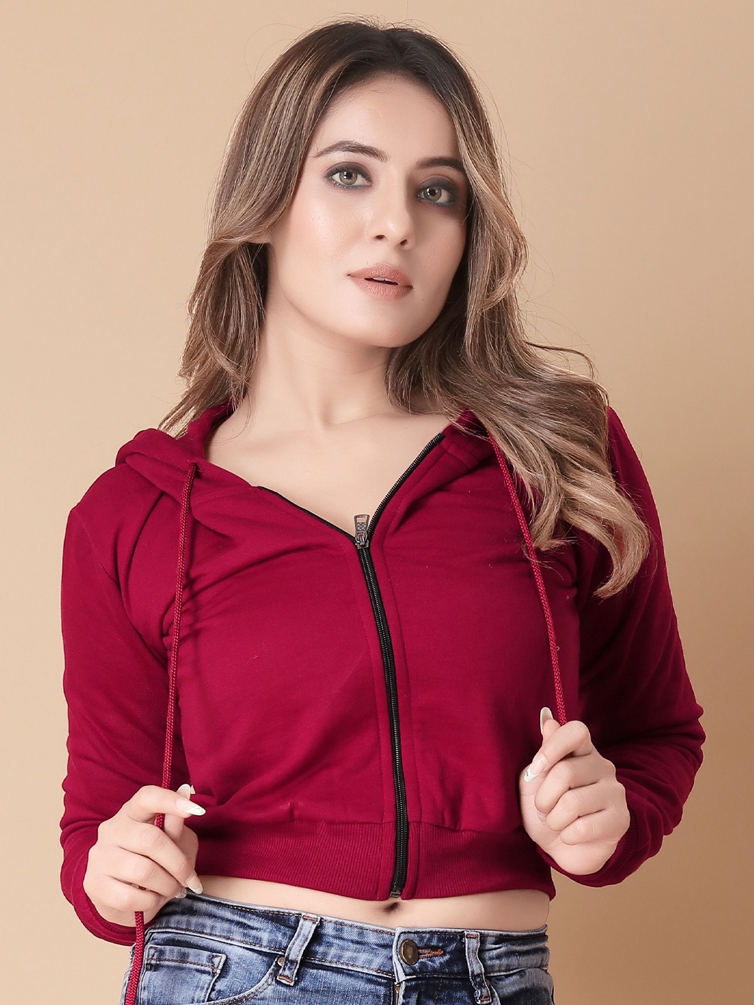 

Divra Clothing Women Solid Hooded Cropped Zipper Sweatshirt, Maroon